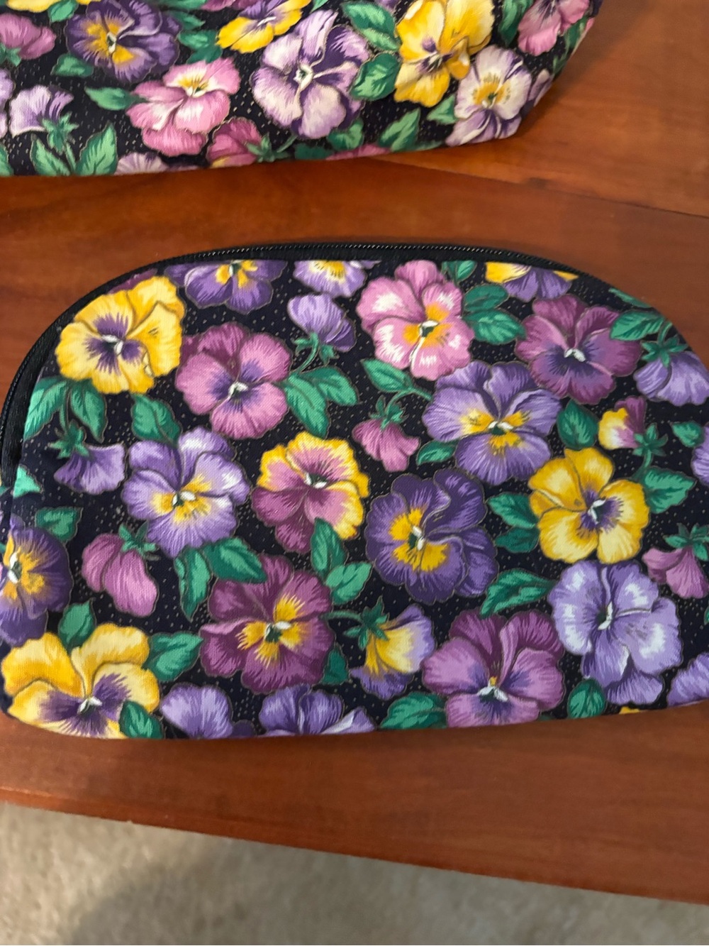 Vintage Pansy Floral Travel Garment Bag & Makeup Case Ted Lapidus Paris - Picture 3 of 12